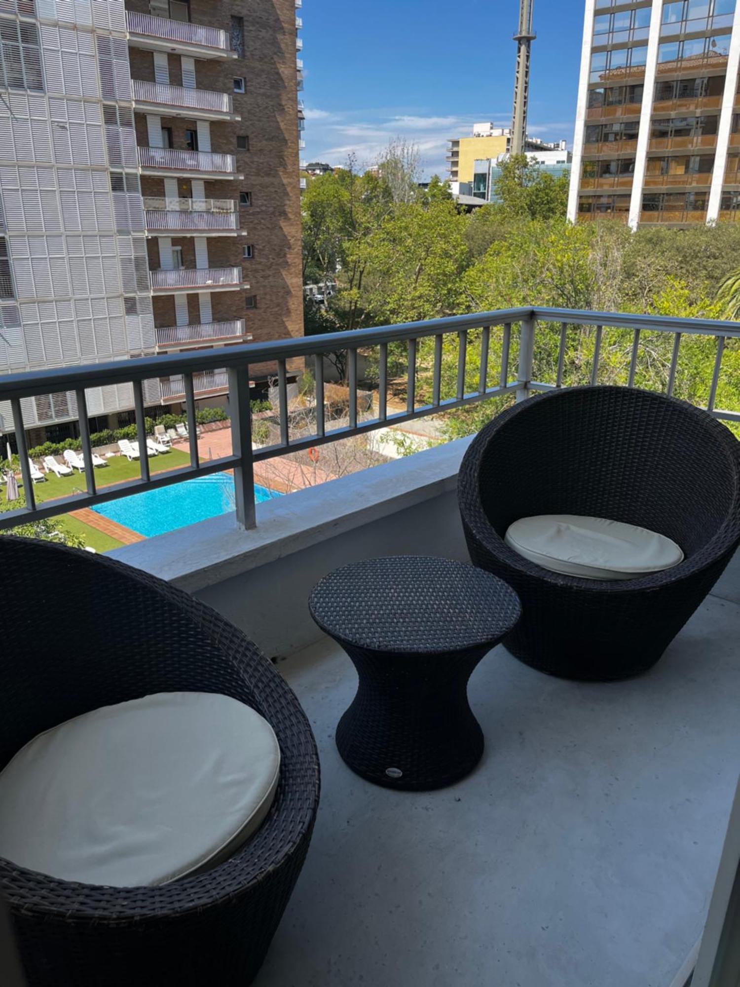 Precioso Y Tranquilo Apartamento Zona Alta Diagonal Barcelona Exteriér fotografie